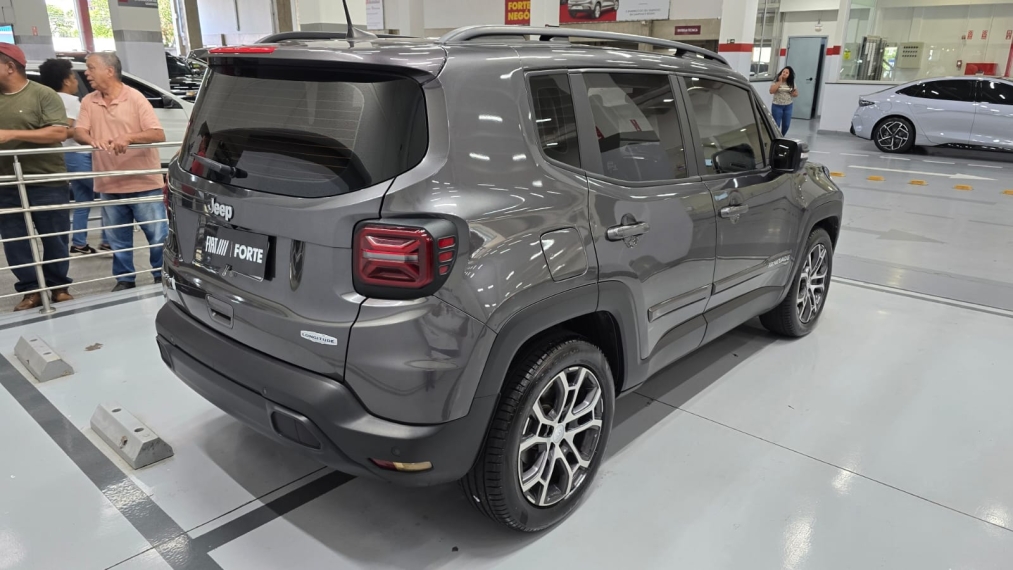 jeep renegade 1.3 t270 turbo flex longitude at6 4p automatico 202313