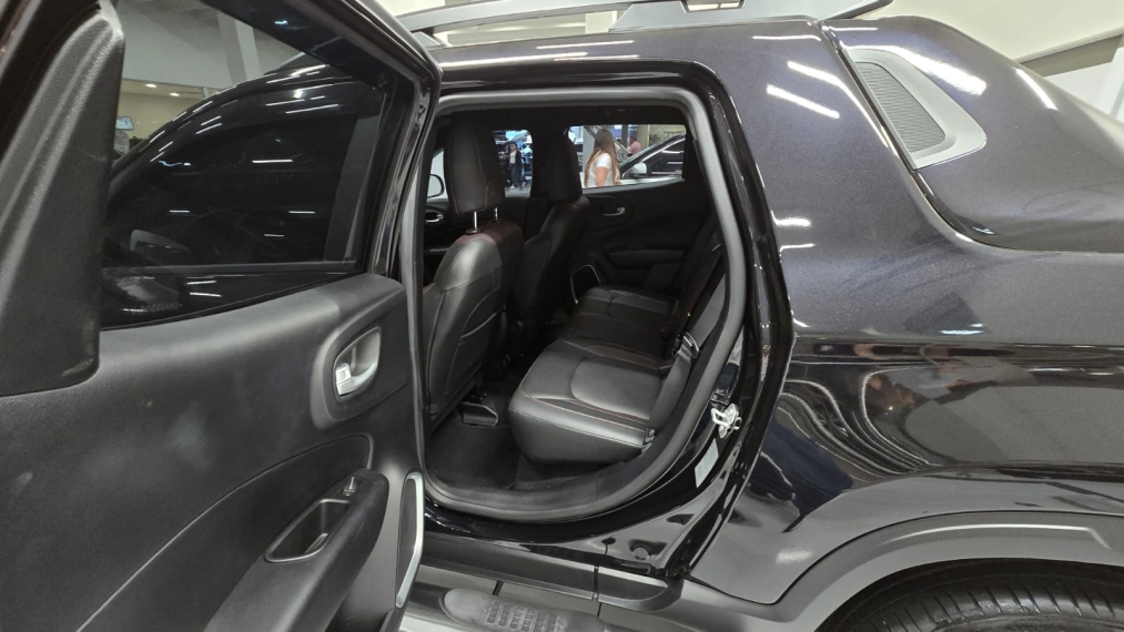 fiat toro 1.3 turbo 270 flex ultra at6 4p automatico 202512