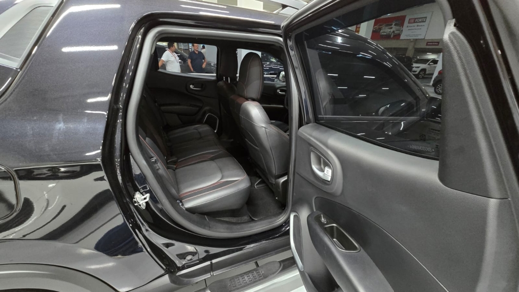 fiat toro 1.3 turbo 270 flex ultra at6 4p automatico 202511