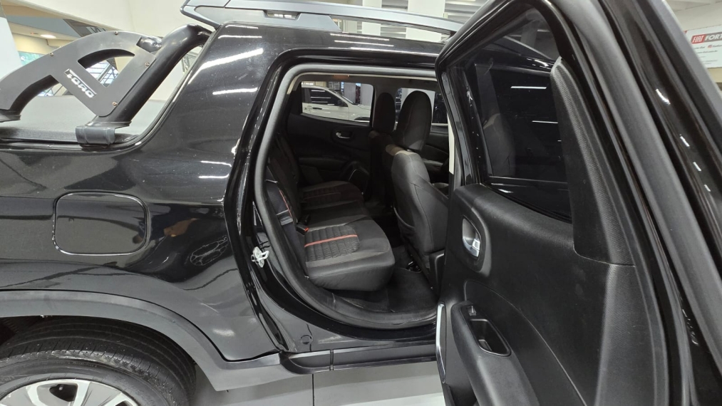 fiat toro 1.8 16v evo flex freedom at6 4p automatico 201811