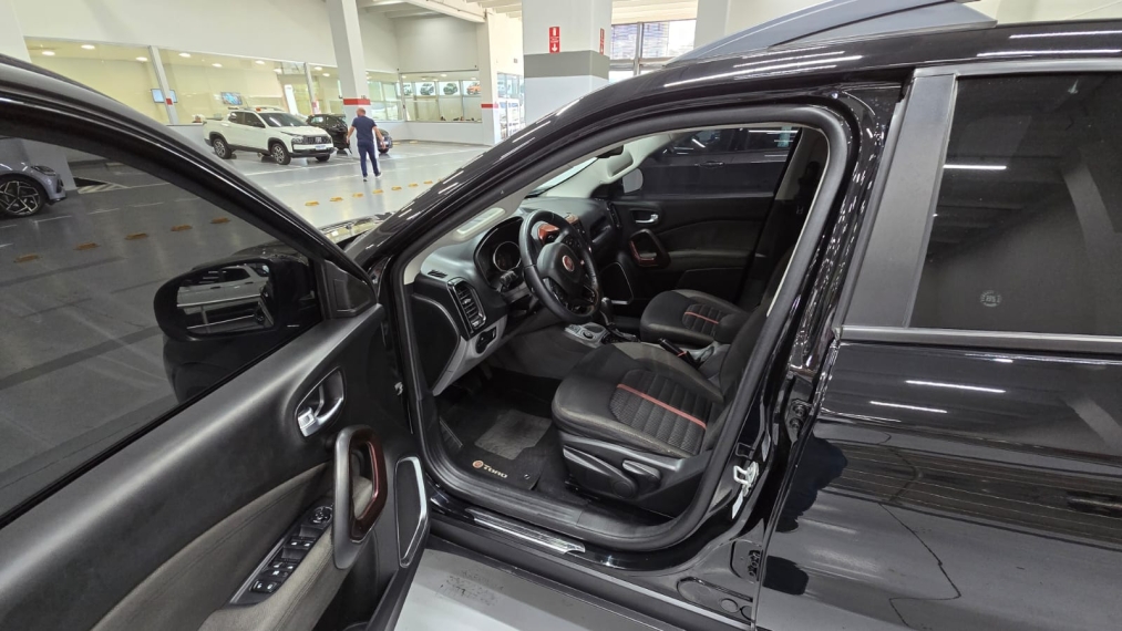 fiat toro 1.8 16v evo flex freedom at6 4p automatico 20186