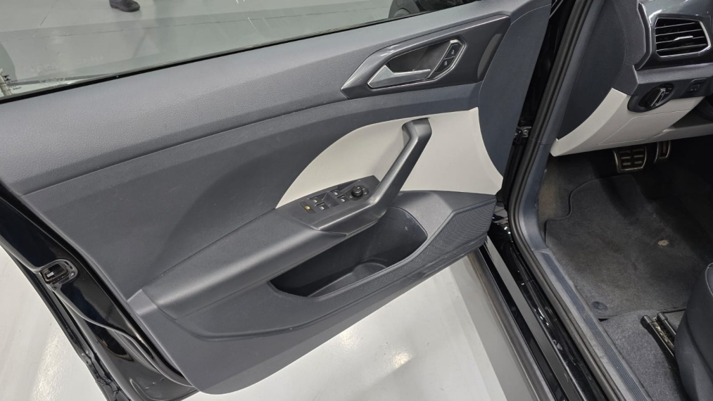 volkswagen t-cross 1.4 250 tsi total flex highline automatico 4p 20229