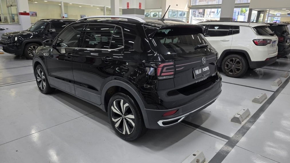 volkswagen t-cross 1.4 250 tsi total flex highline automatico 4p 202215