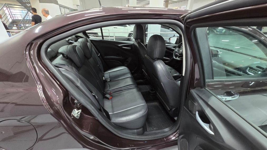 fiat cronos 1.8 e.torq flex precision at6 4p automatico 201811