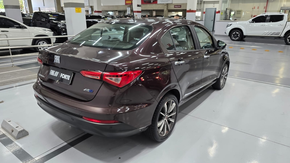 fiat cronos 1.8 e.torq flex precision at6 4p automatico 201813
