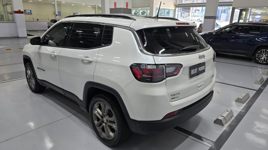 jeep compass 1.3 t270 turbo flex longitude at6 4p automatico 202314