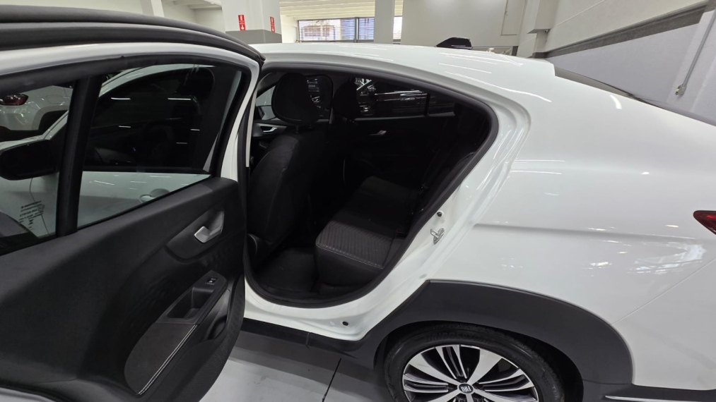 fiat fastback 1.0 turbo 200 hybrid audace cvt hibrido 4p automatico 202512