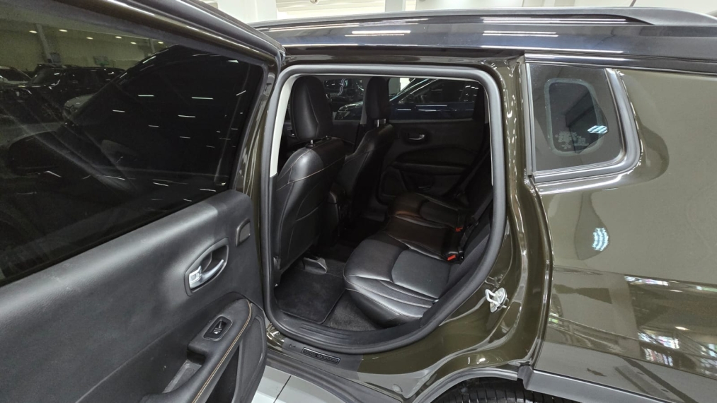 jeep compass 2.0 16v flex longitude automatico 4p 202112