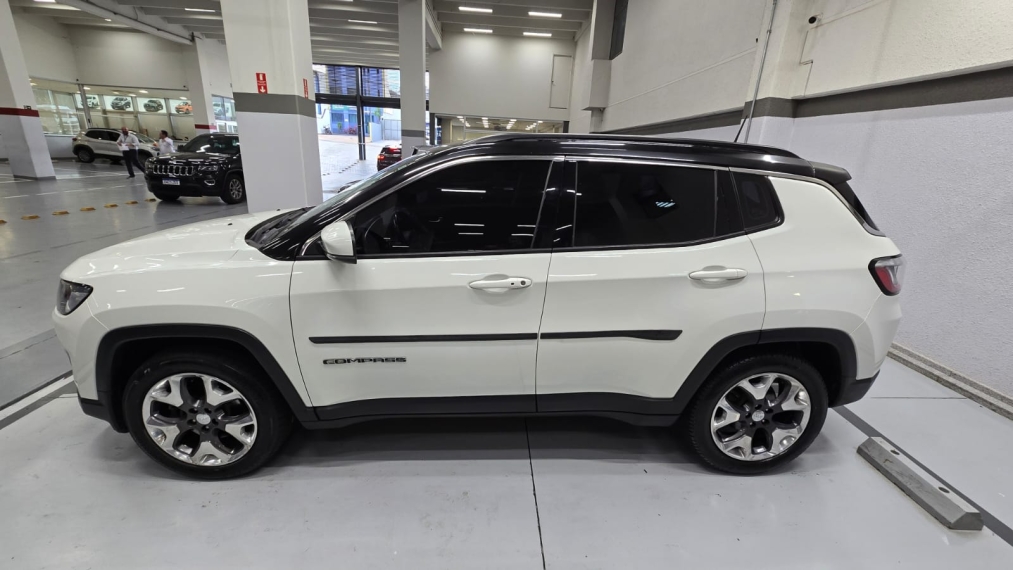 jeep compass 2.0 16v flex longitude automatico 4p 20195