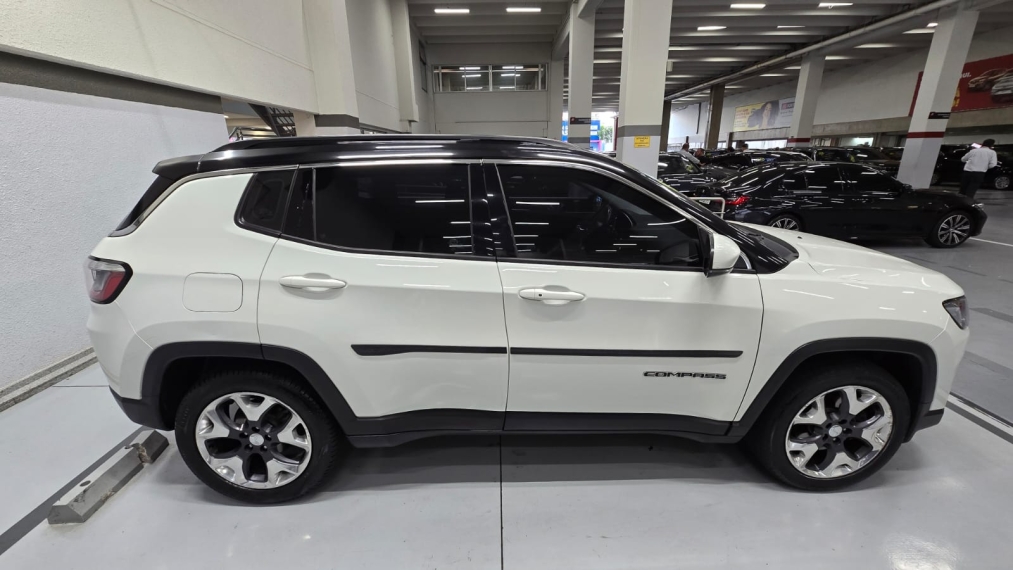 jeep compass 2.0 16v flex longitude automatico 4p 20194