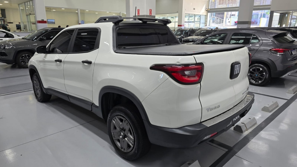 fiat toro 1.3 turbo 270 flex endurance at6 4p automatico 202314