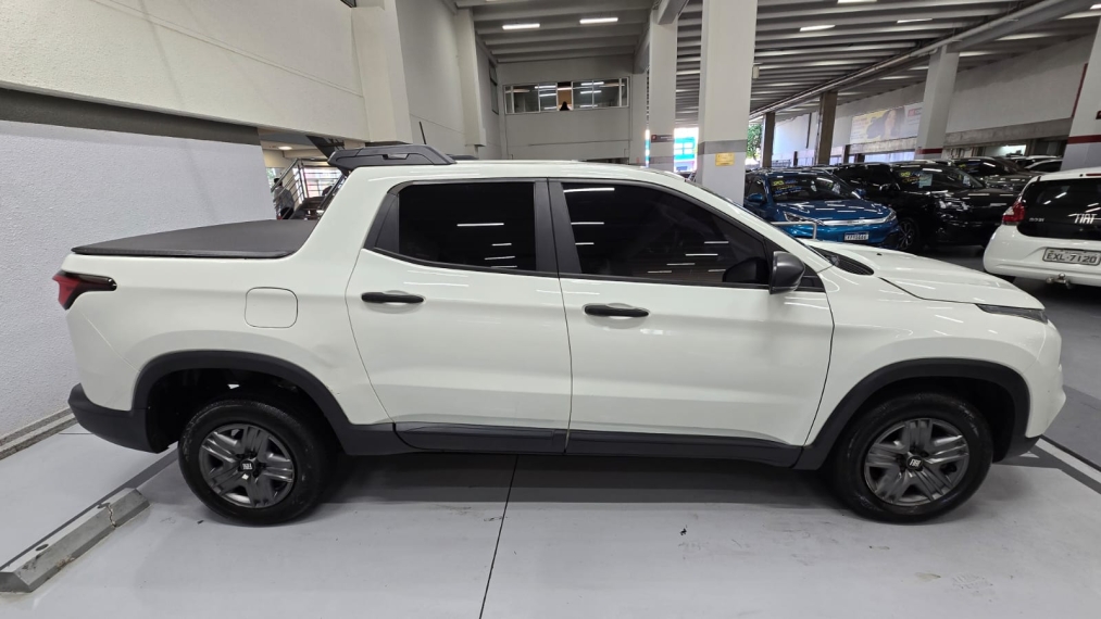 fiat toro 1.3 turbo 270 flex endurance at6 4p automatico 20234
