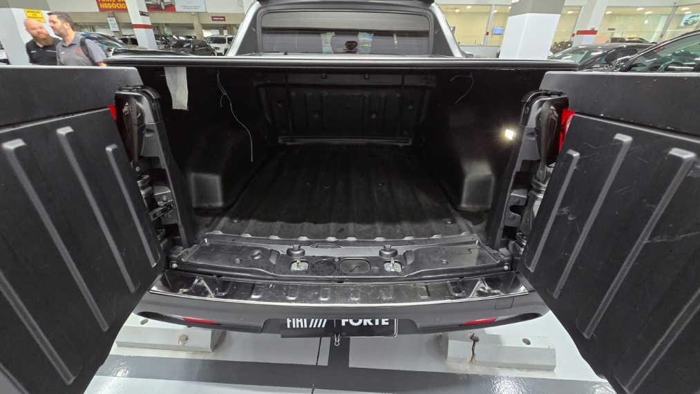 fiat toro 1.3 turbo 270 flex freedom at6 4p automatico 202213