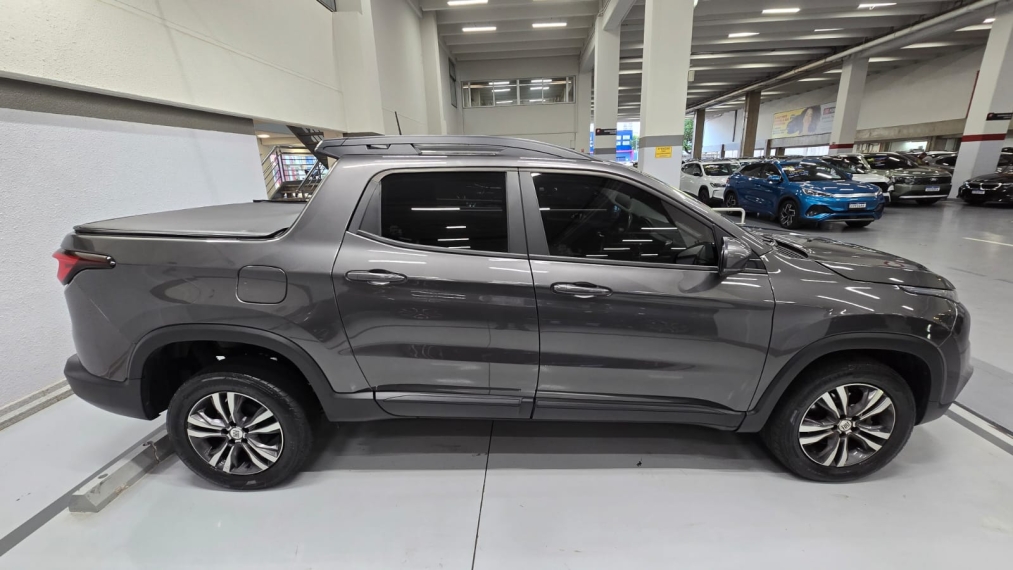 fiat toro 1.3 turbo 270 flex freedom at6 4p automatico 20224