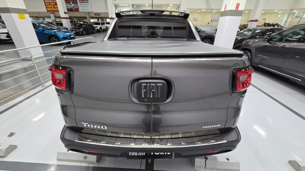 fiat toro 1.3 turbo 270 flex freedom at6 4p automatico 202215