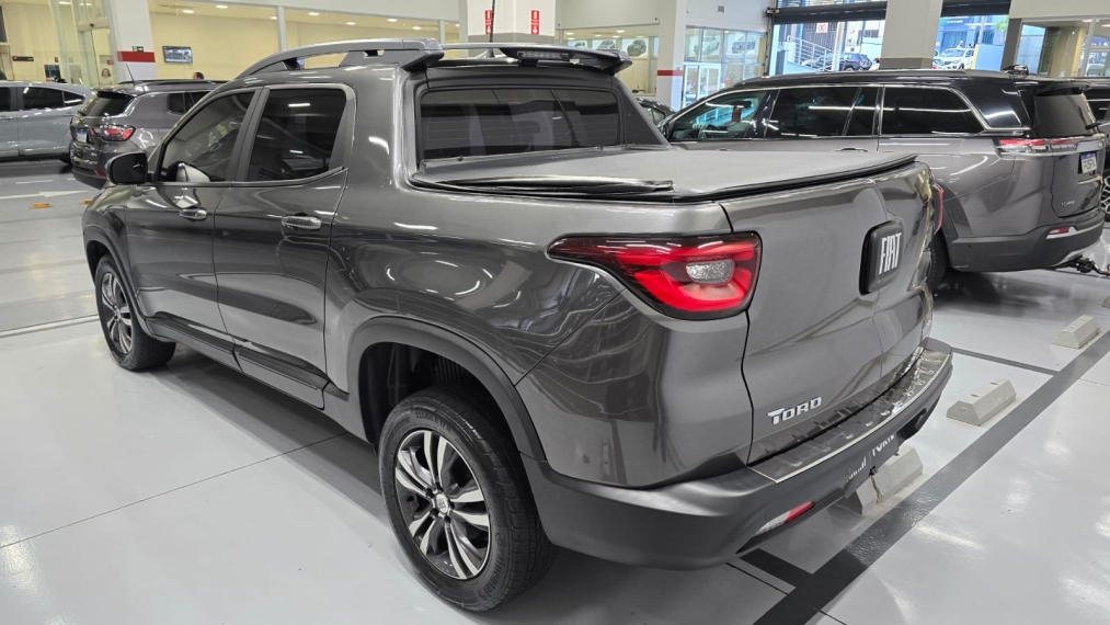 fiat toro 1.3 turbo 270 flex freedom at6 4p automatico 202216