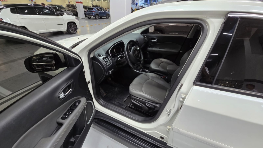 jeep compass 2.0 16v flex sport automatico 4p 20216