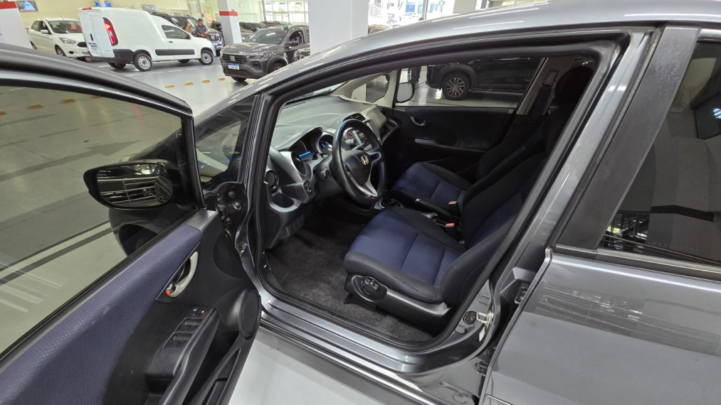 honda fit 1.4 lx 16v flex 4p manual automatico 20136