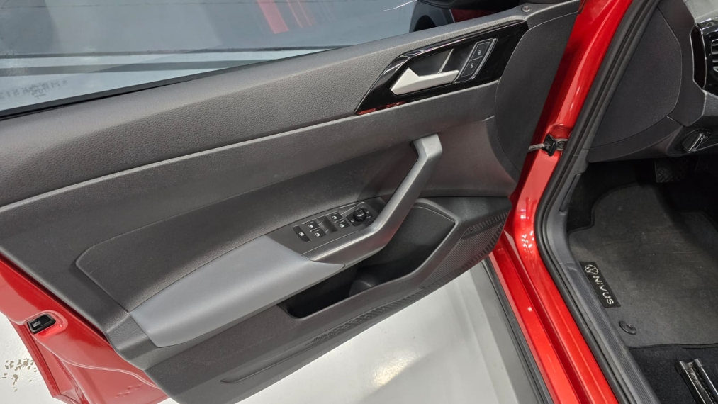 volkswagen nivus 1.0 200 tsi total flex highline automatico 4p 20218