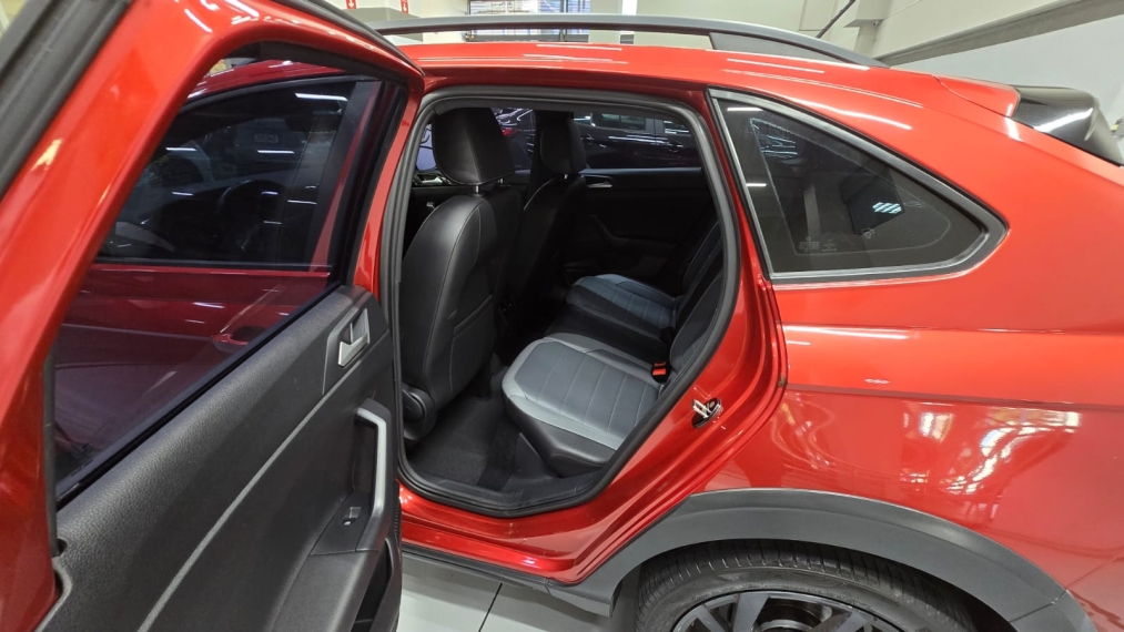 volkswagen nivus 1.0 200 tsi total flex highline automatico 4p 202112