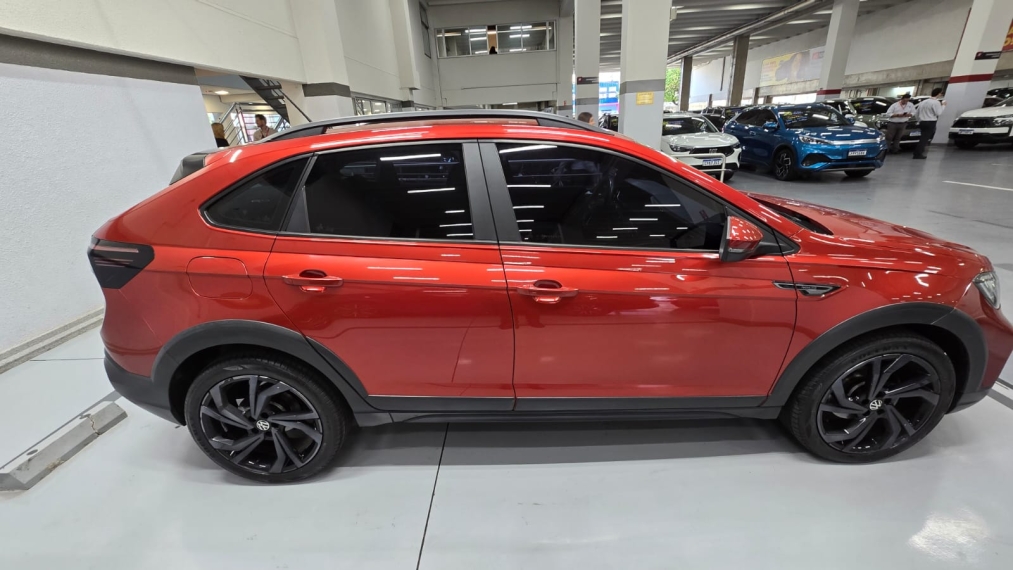 volkswagen nivus 1.0 200 tsi total flex highline automatico 4p 20214