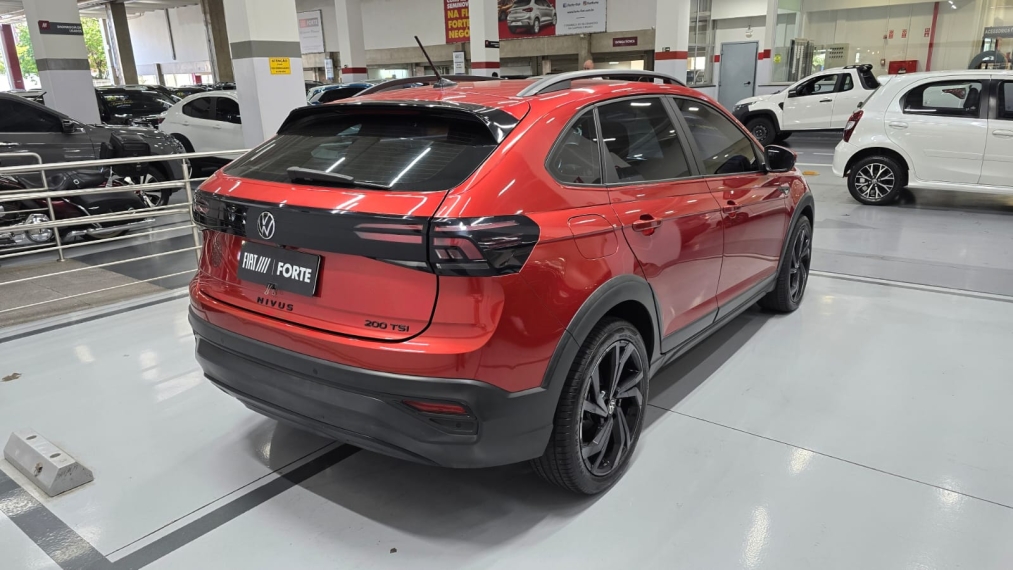 volkswagen nivus 1.0 200 tsi total flex highline automatico 4p 202113