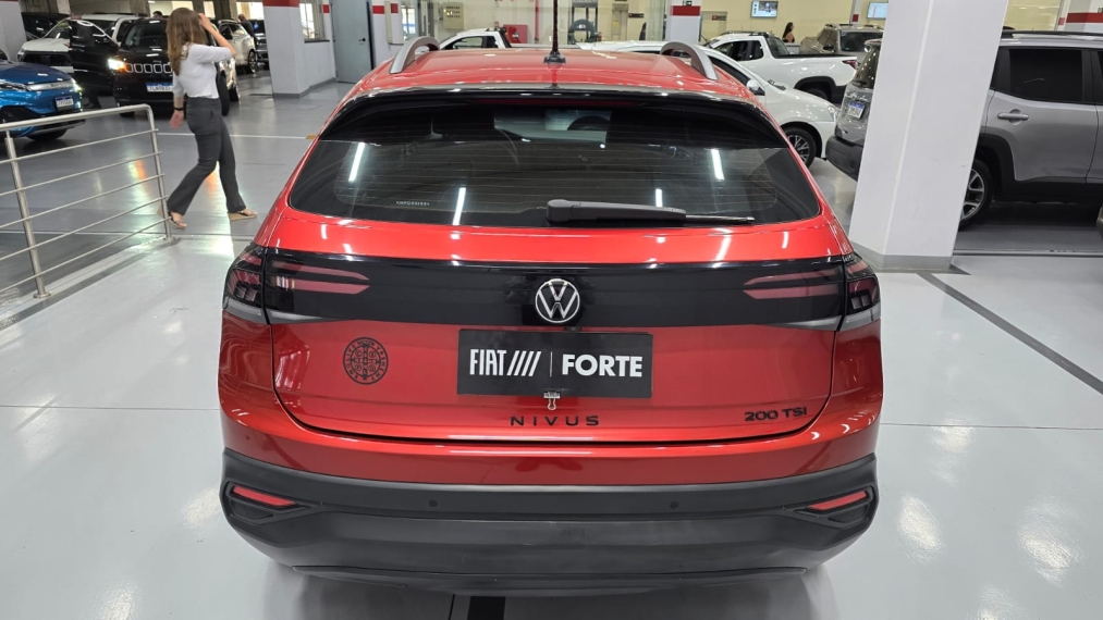volkswagen nivus 1.0 200 tsi total flex highline automatico 4p 202114