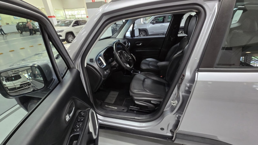 jeep renegade 1.8 16v flex longitude 4p automatico 20216