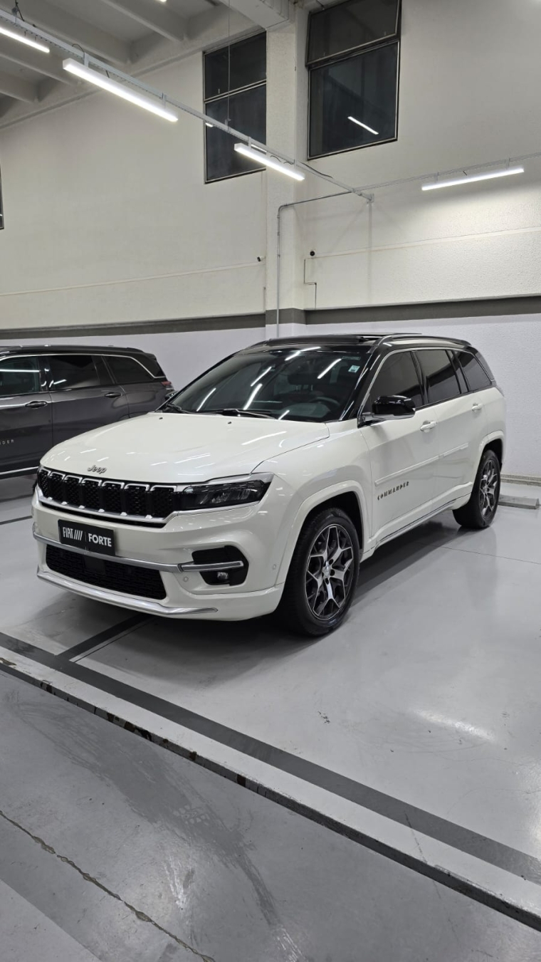 jeep commander 1.3 t270 turbo flex overland at6 4p automatico 2025