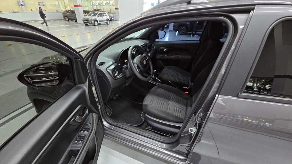 fiat strada 1.3 firefly flex volcano cd cvt 4p automatico 20246