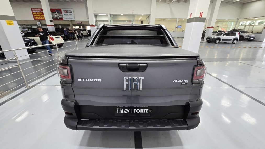 fiat strada 1.3 firefly flex volcano cd cvt 4p automatico 202415