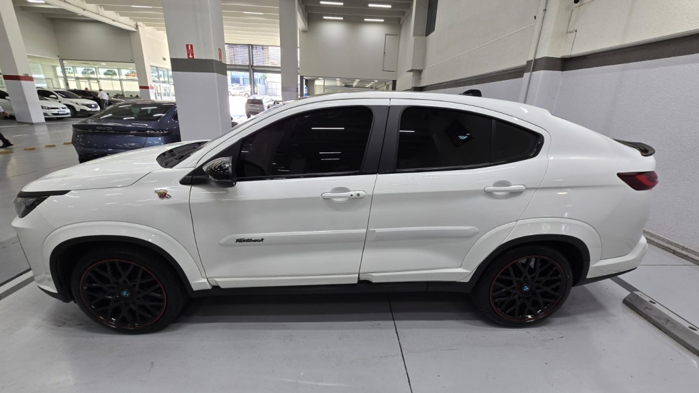 fiat fastback 1.3 turbo 270 flex abarth at6 4p automatico 20255