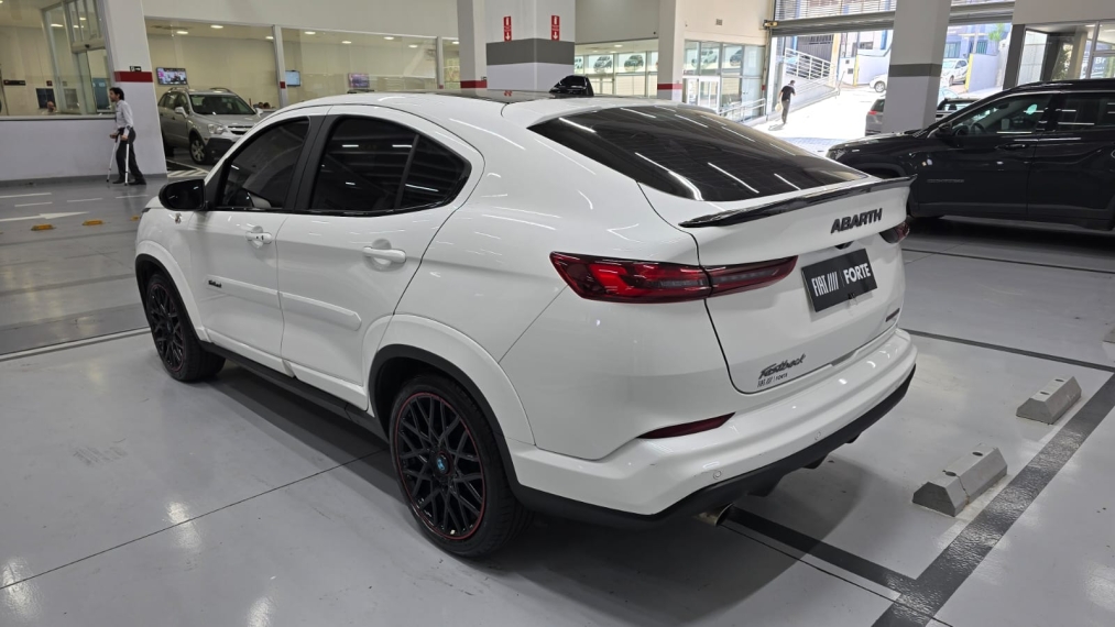 fiat fastback 1.3 turbo 270 flex abarth at6 4p automatico 202515