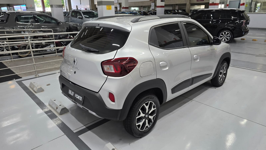 renault kwid 1.0 12v sce flex outsider manual 4p 202513