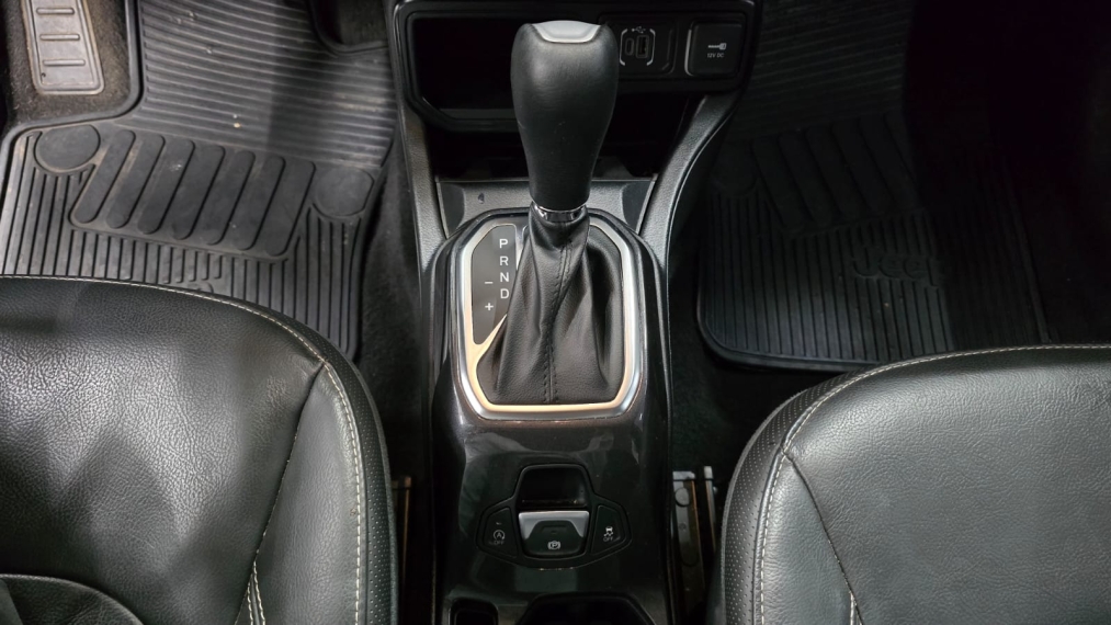 jeep renegade 1.3 t270 turbo flex longitude at6 4p automatico 20228