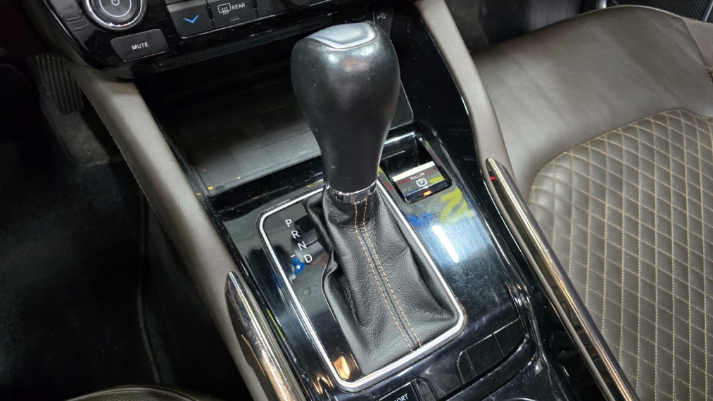 jeep commander 1.3 t270 turbo flex overland at6 4p automatico 20227