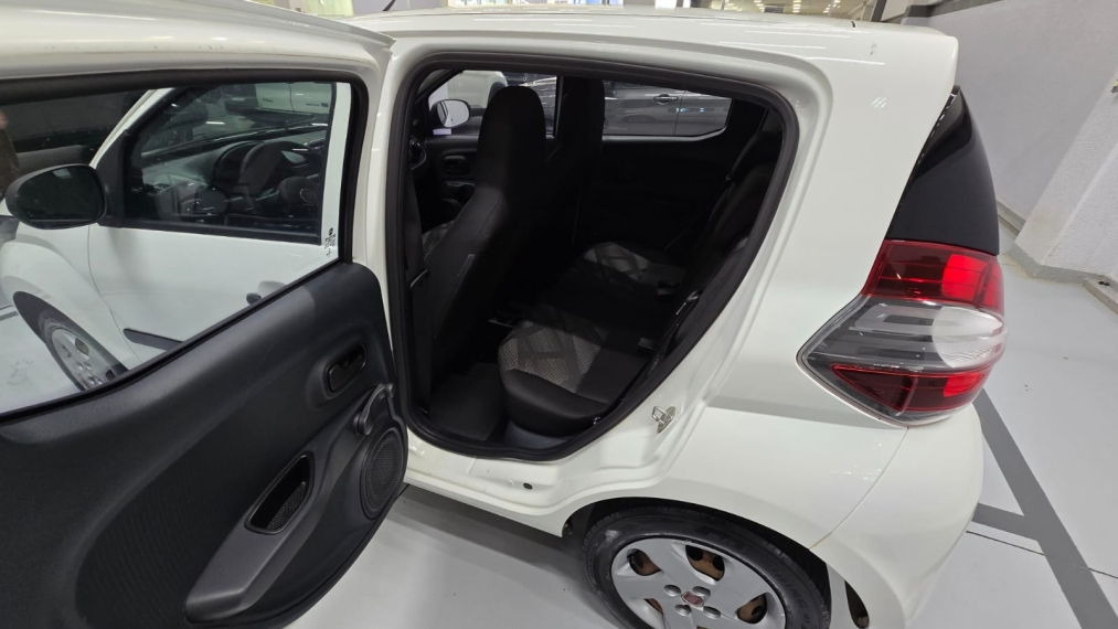 fiat mobi 1.0 evo flex easy manual 4p 201912