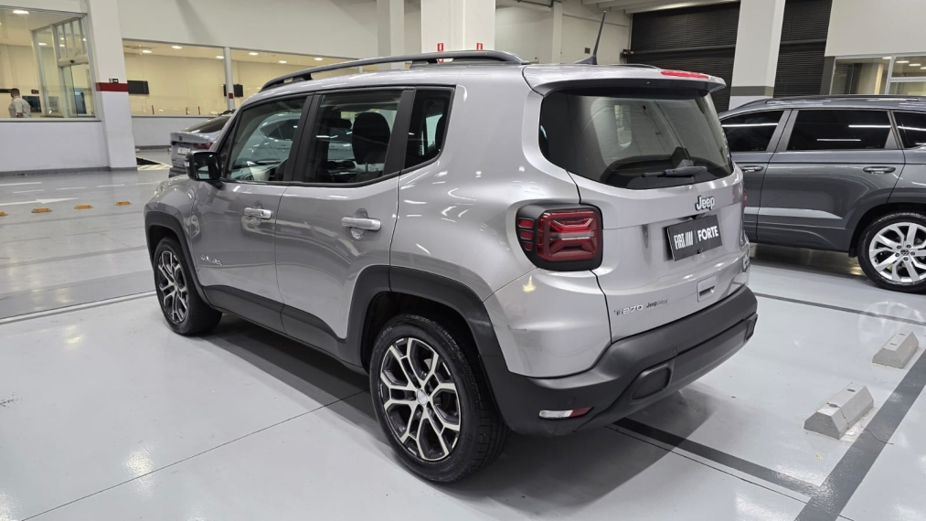 jeep renegade 1.3 t270 turbo flex longitude at6 4p automatico 202215