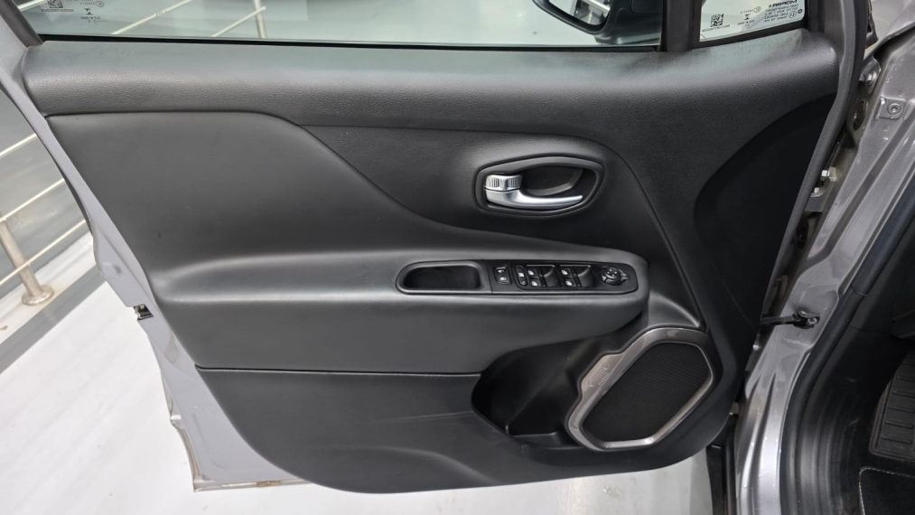 jeep renegade 1.3 t270 turbo flex longitude at6 4p automatico 20229