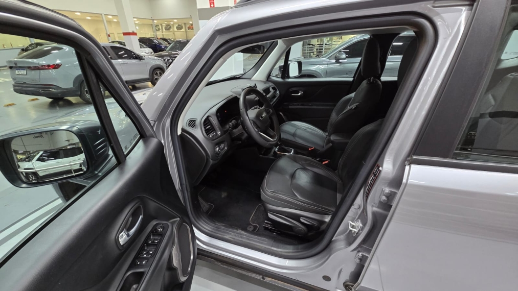 jeep renegade 1.3 t270 turbo flex longitude at6 4p automatico 20226