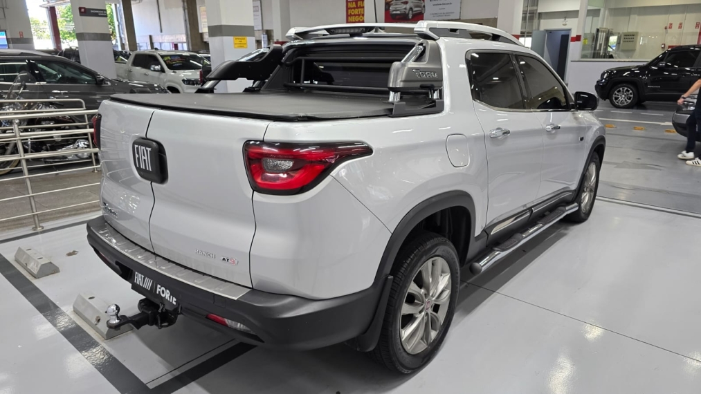 fiat toro 2.0 16v turbo diesel ranch 4wd at9 4p automatico 201914