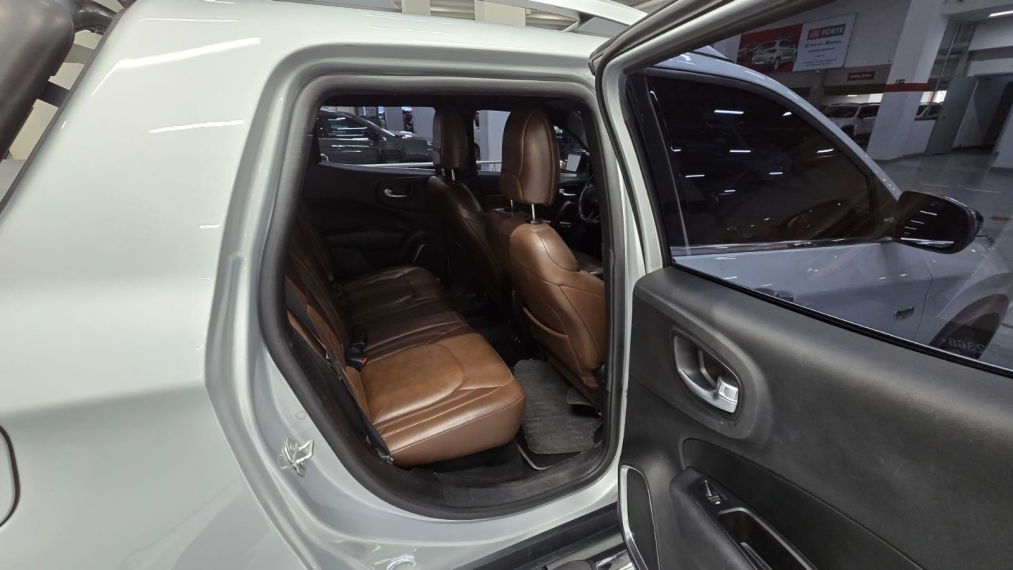 fiat toro 2.0 16v turbo diesel ranch 4wd at9 4p automatico 201911