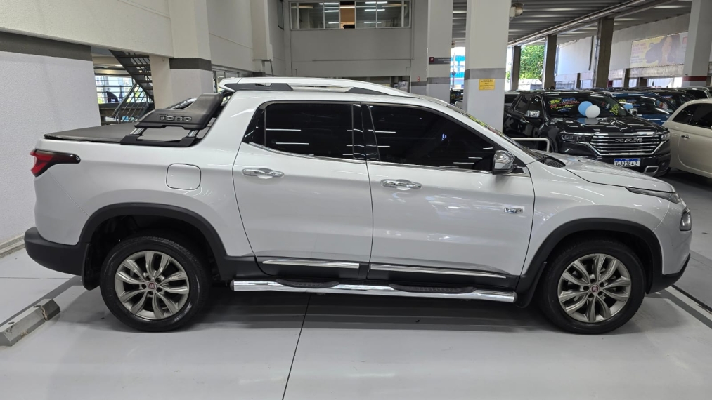 fiat toro 2.0 16v turbo diesel ranch 4wd at9 4p automatico 20194