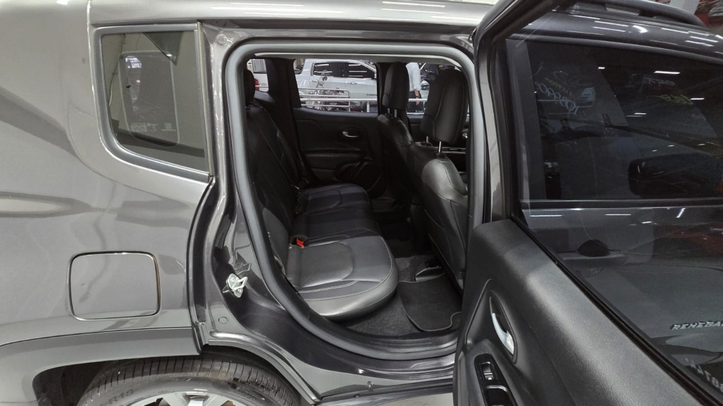 jeep renegade 1.3 t270 turbo flex sport at6 4p automatico 202311
