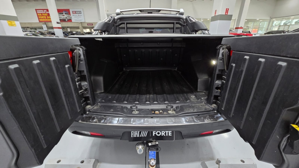 fiat toro 2.0 16v turbo diesel ranch 4wd at9 4p automatico 202316