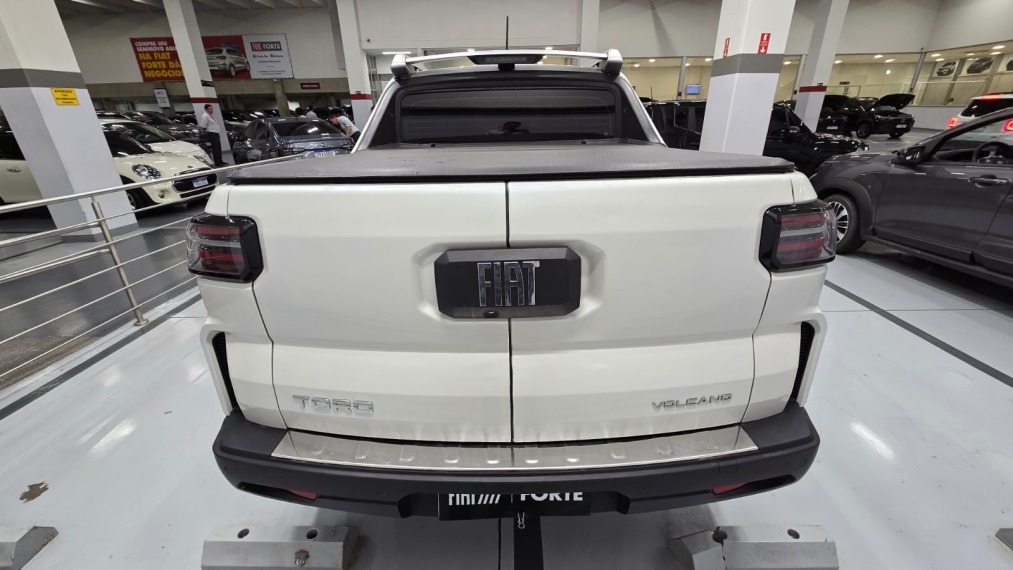 fiat toro 1.3 turbo 270 flex volcano at6 4p automatico 202614