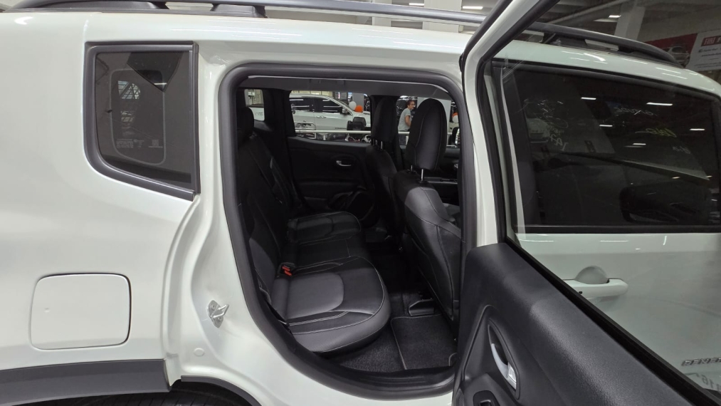 jeep renegade 1.3 t270 turbo flex longitude at6 4p automatico 202611