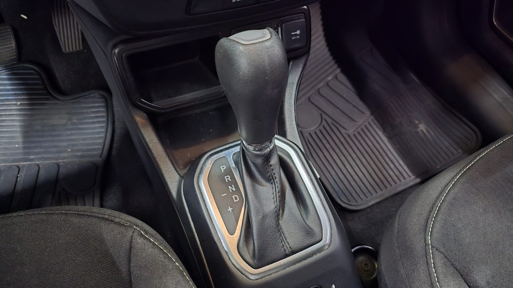 jeep renegade 1.3 t270 turbo flex sport at6 4p automatico 20227