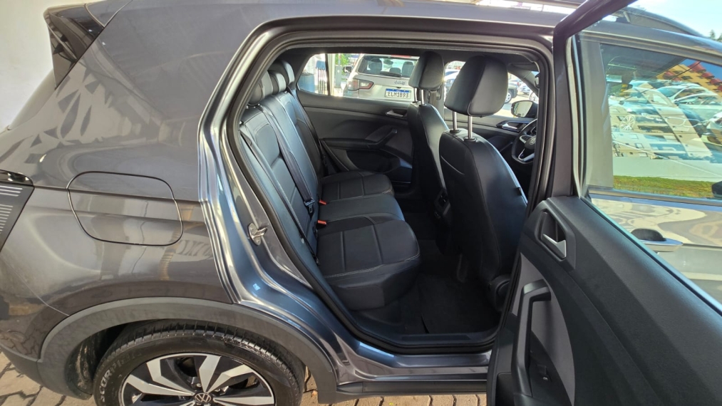 volkswagen t-cross 1.0 200 tsi total flex comfortline automatico 4p 202411