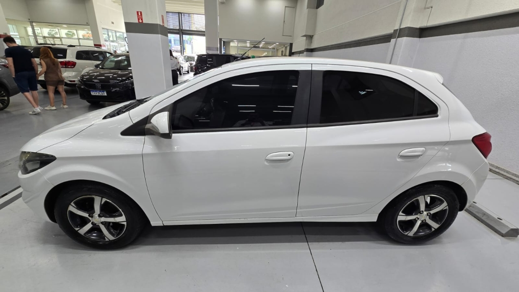 chevrolet onix 1.4 mpfi ltz 8v flex 4p manual 20185